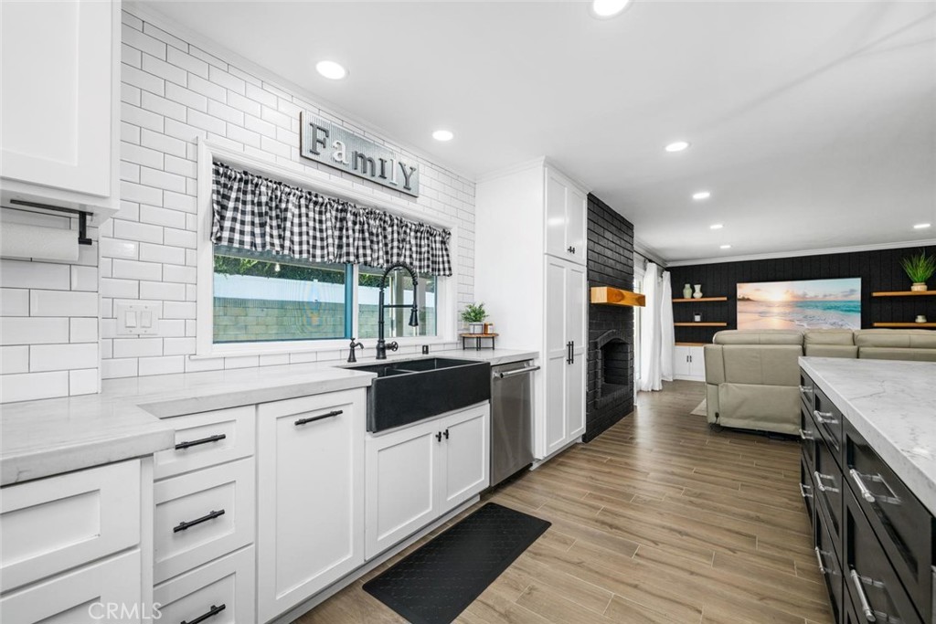 7872 Bouma Circle