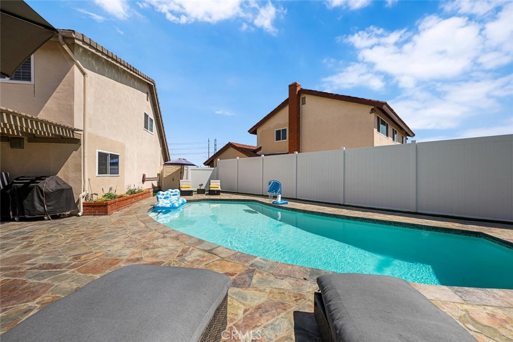 7872 Bouma Circle
