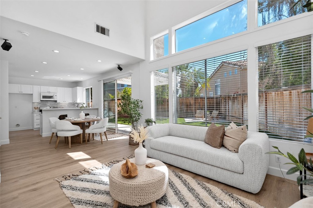 56 Acorn Ridge
