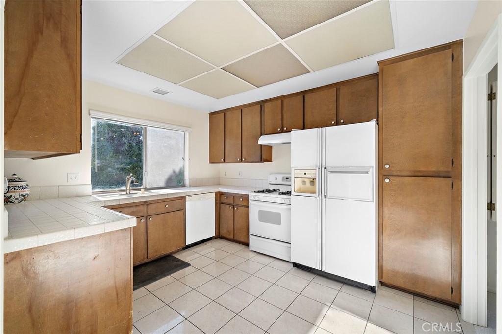 3907 Madonna Drive