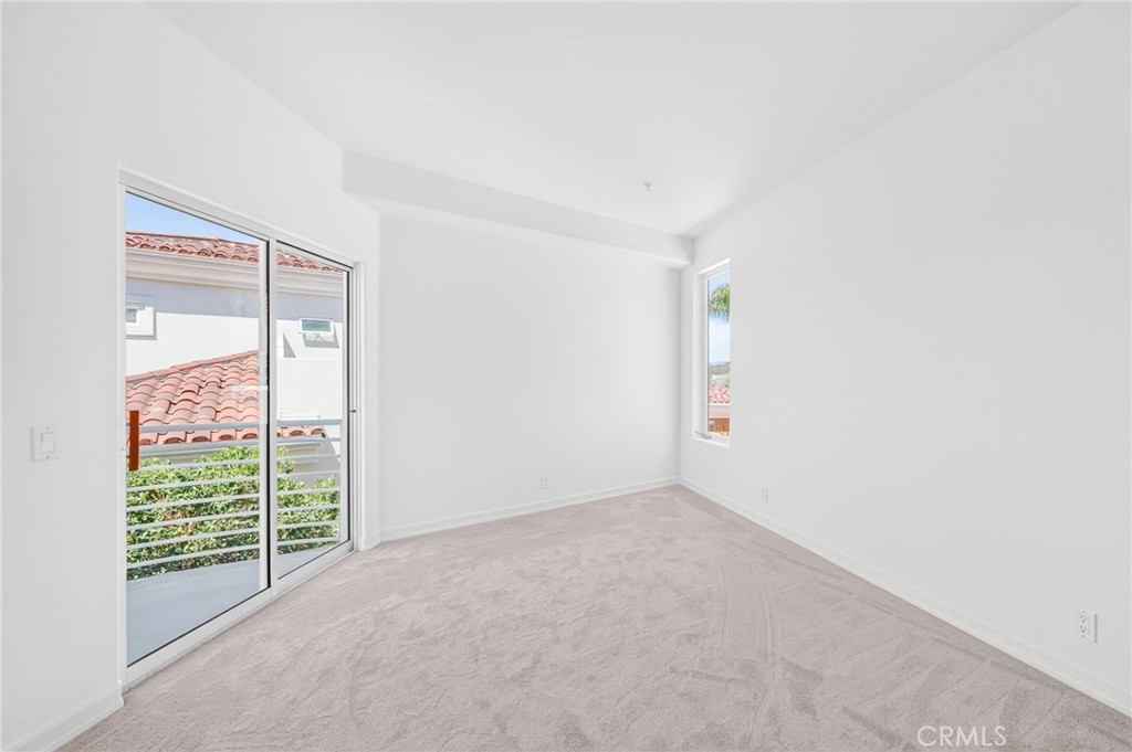 716 Calle Monserrat