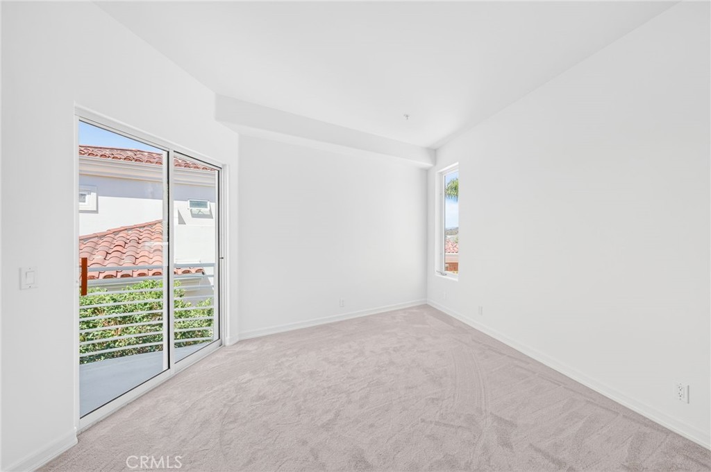 716 Calle Monserrat