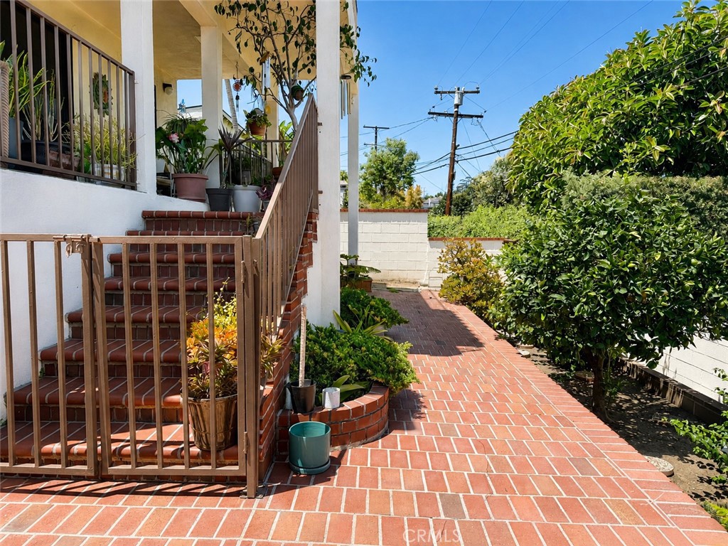 5138 Southridge