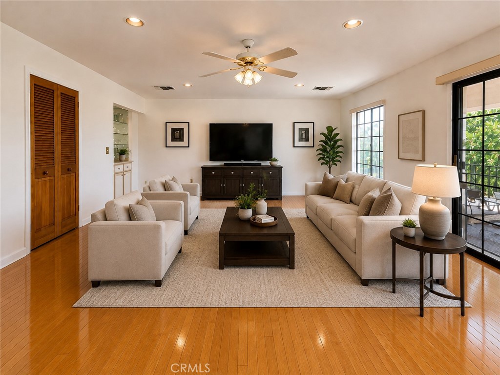 5138 Southridge