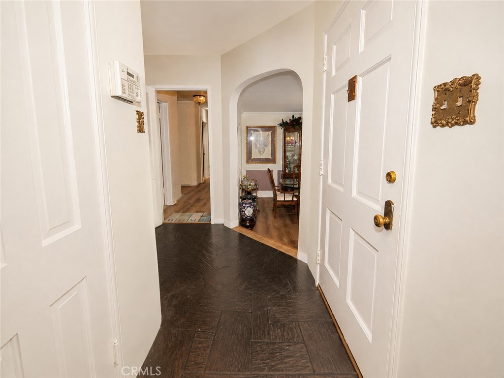 5138 Southridge