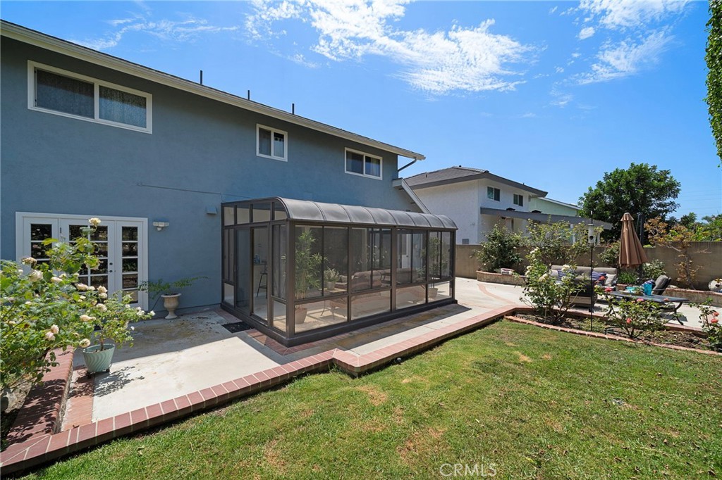 10101 Beverly