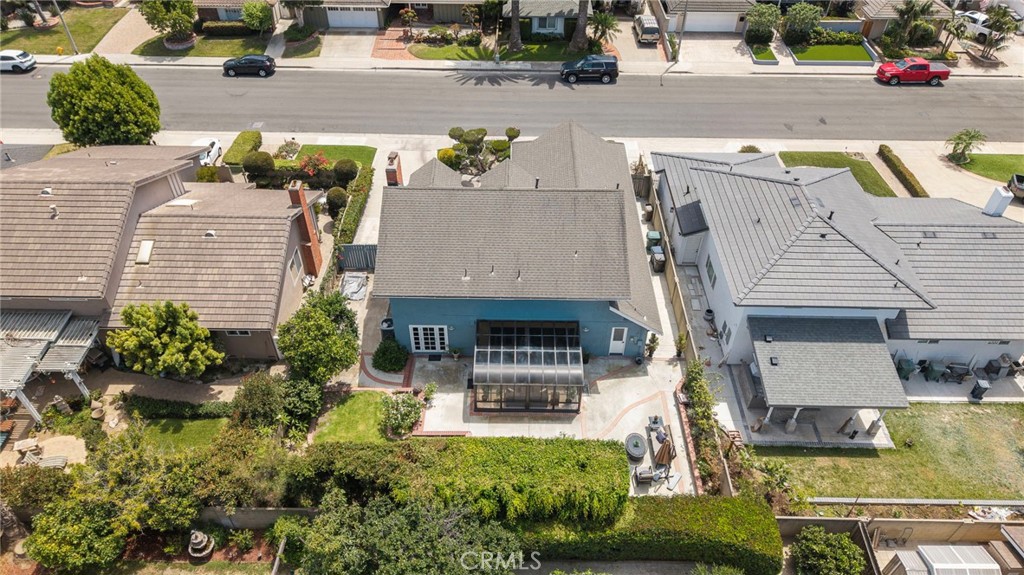 10101 Beverly