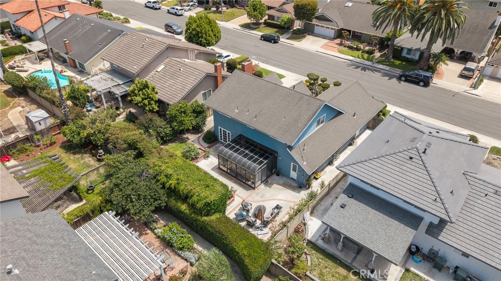 10101 Beverly