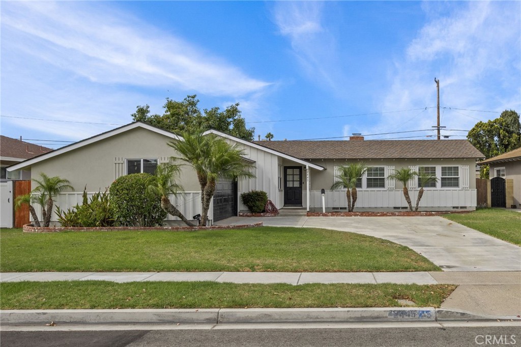 2445 W Marian