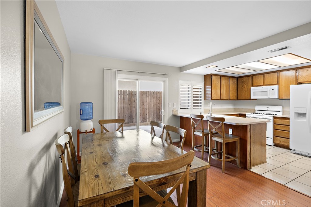 17614 Windward