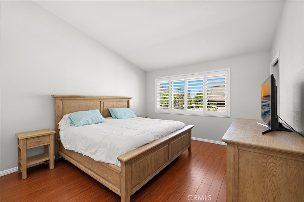 17614 Windward