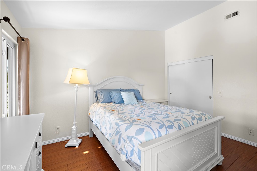 17614 Windward