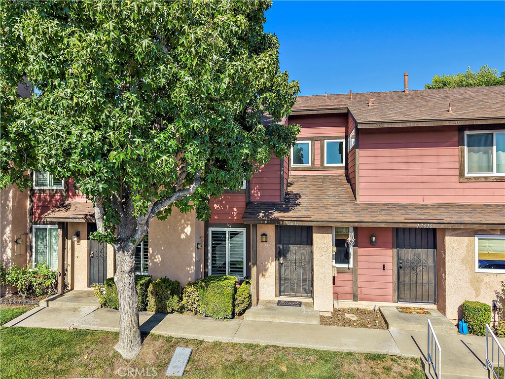 17614 Windward