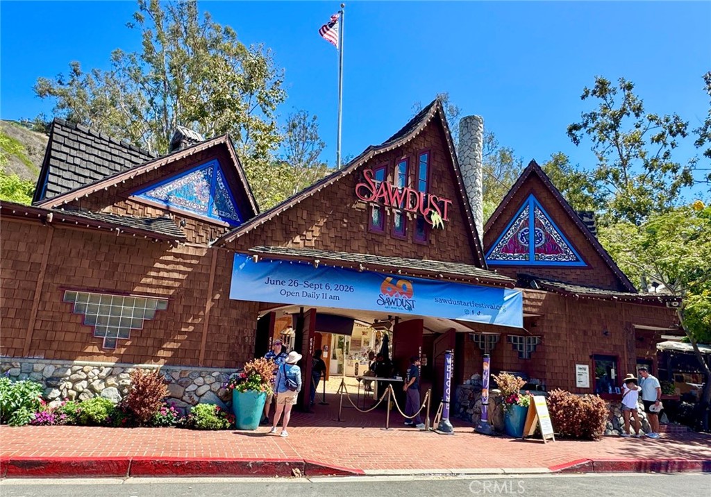 1535 Arroyo Dr