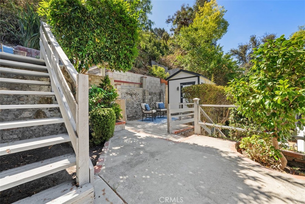 1535 Arroyo Dr