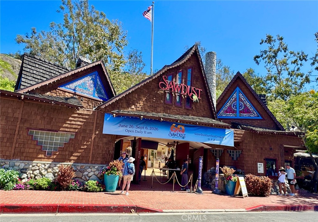 1535 Arroyo Dr
