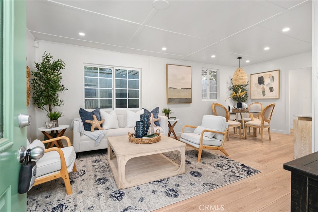 1535 Arroyo Dr