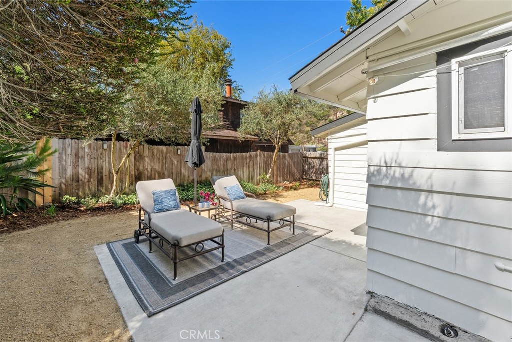 1535 Arroyo Dr