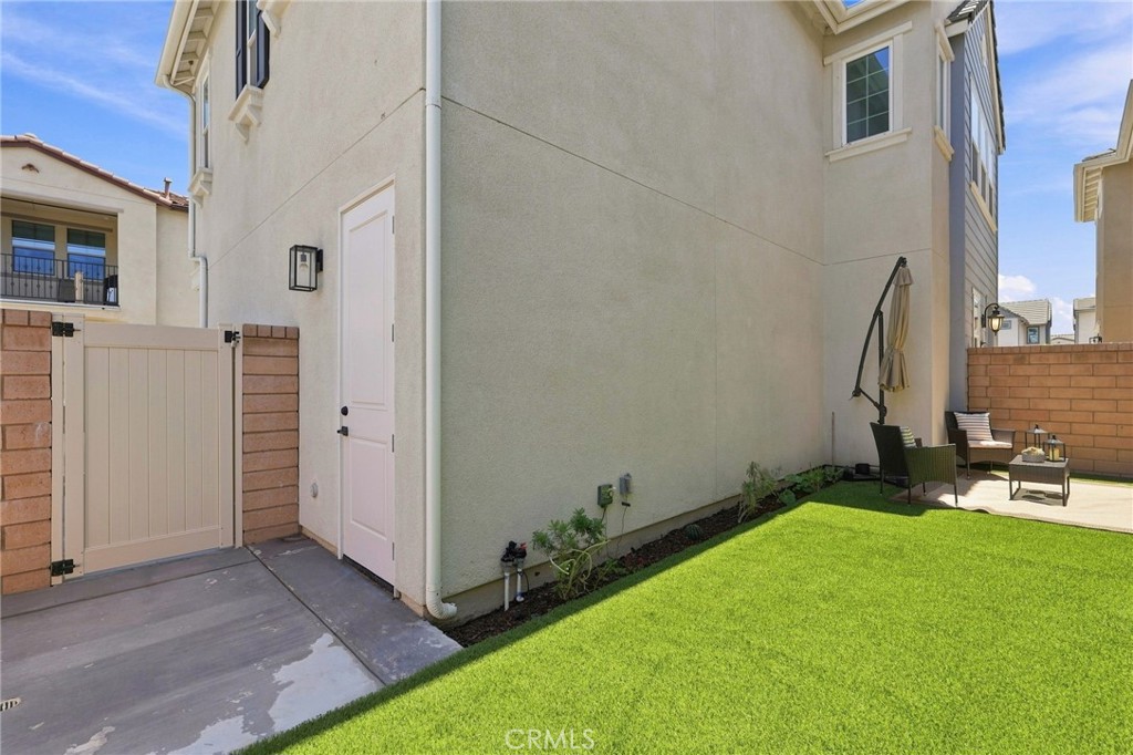 16145 Sandpiper Ave