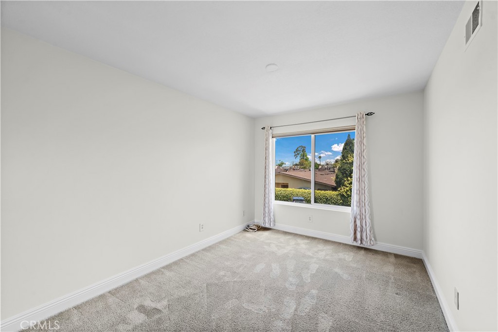 17822 La Costa