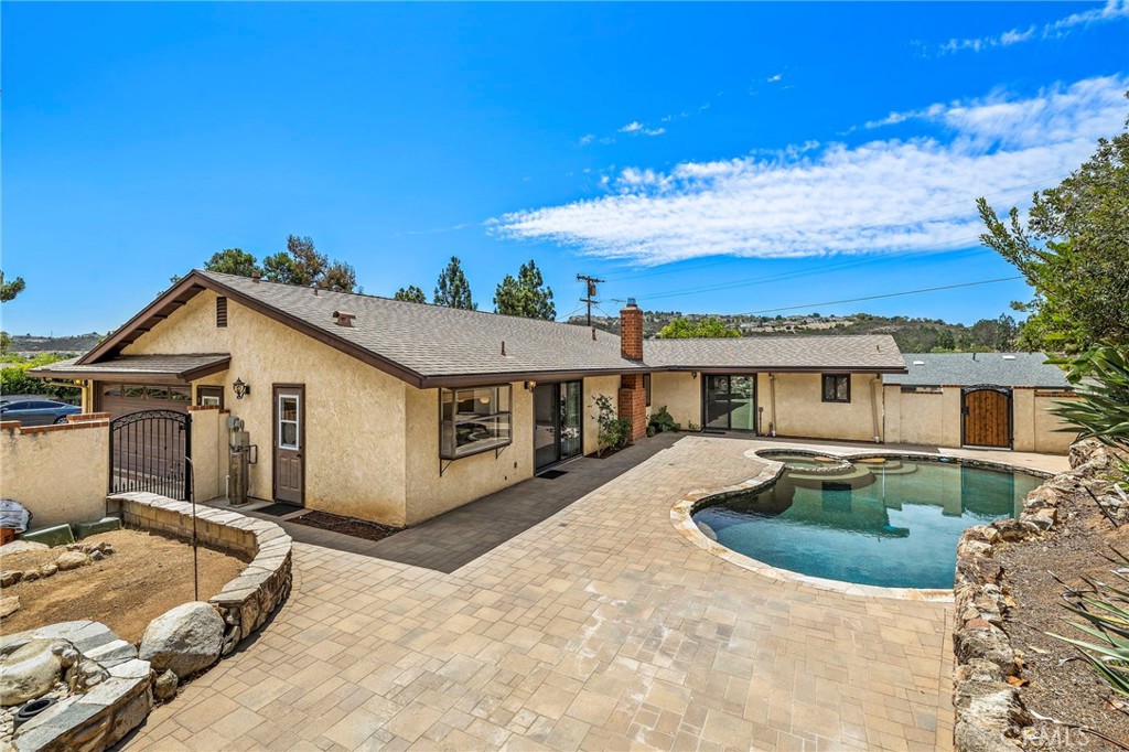 2094 Meadowlark Ranch