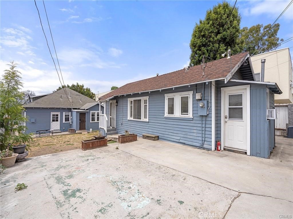 757 N Loma Vista