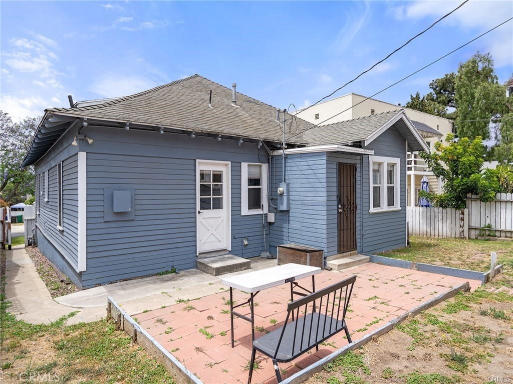 757 N Loma Vista