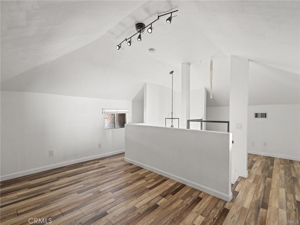 757 N Loma Vista