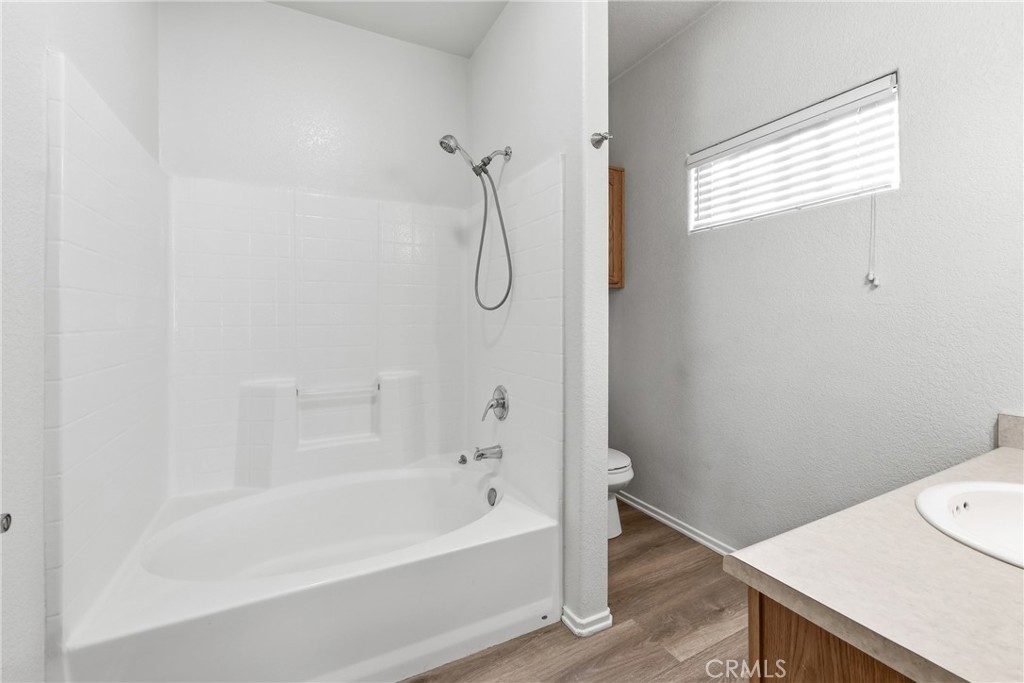 41410 Juniper