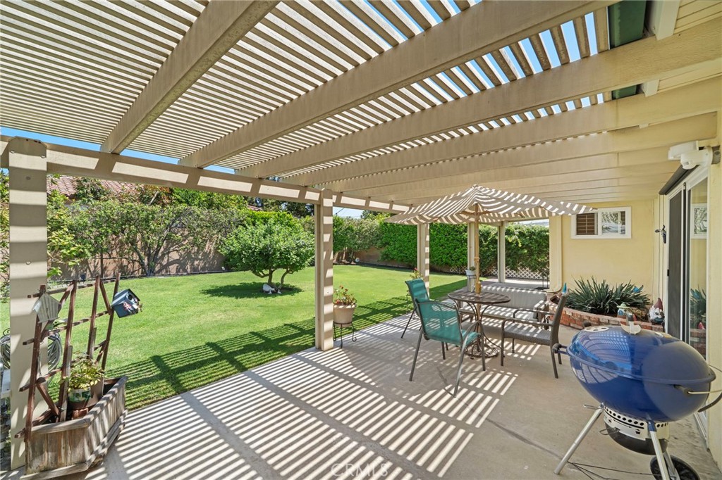 15022 Hunter Lane