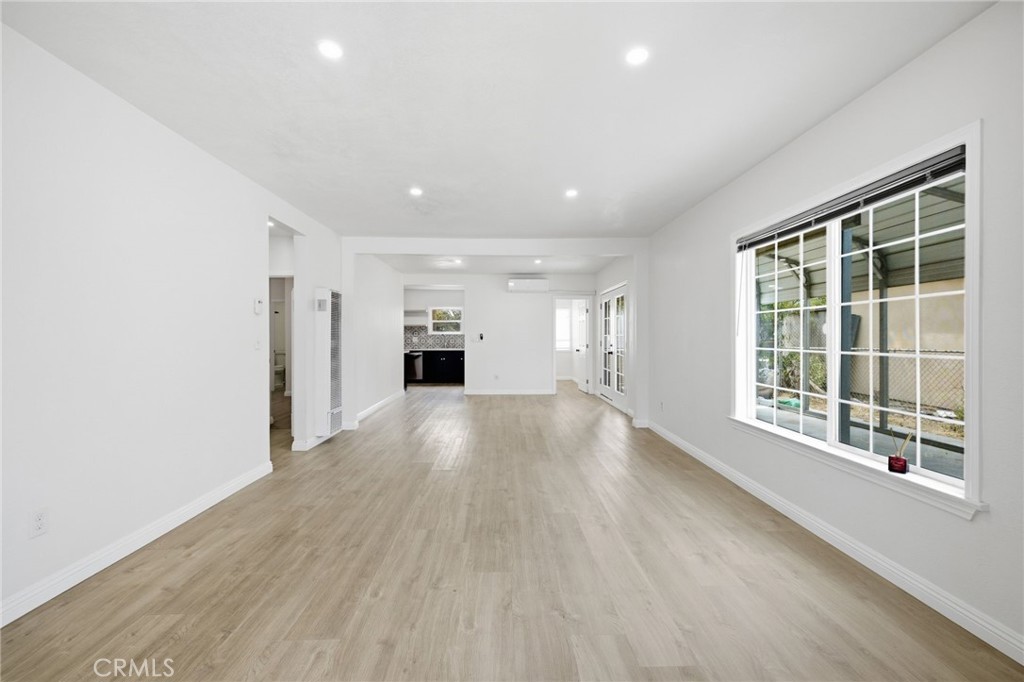 206 Acacia Street