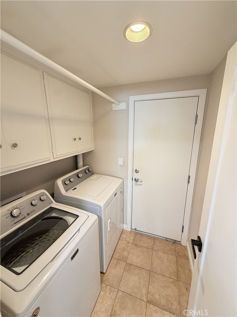 9197 El Cortez