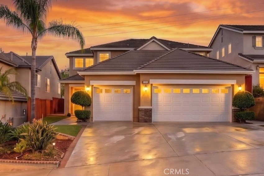 8856 E Crestview Lane