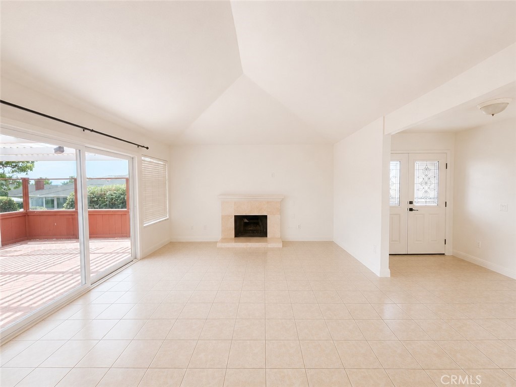 3336 Paseo Halcon