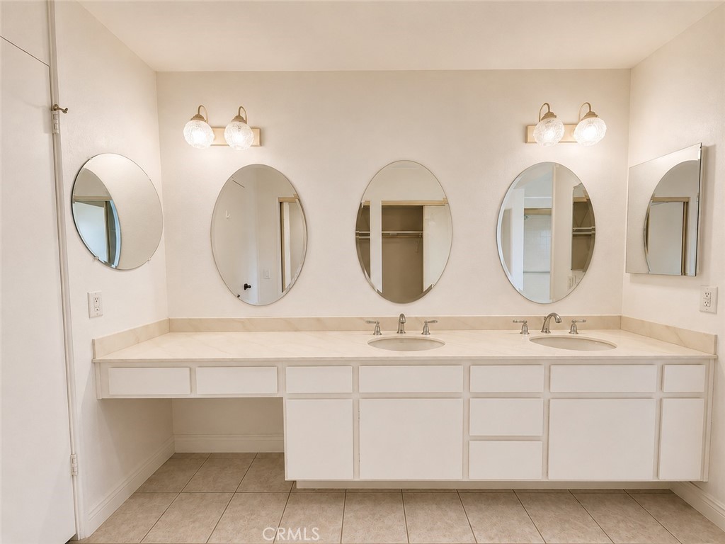 3336 Paseo Halcon