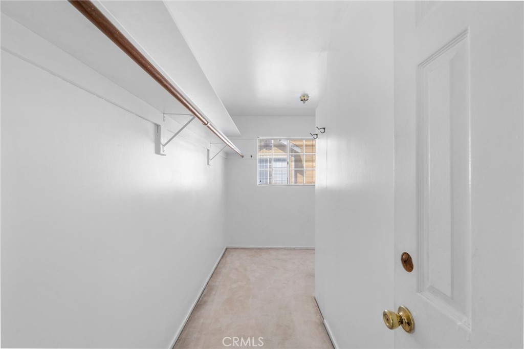 540 E 219th