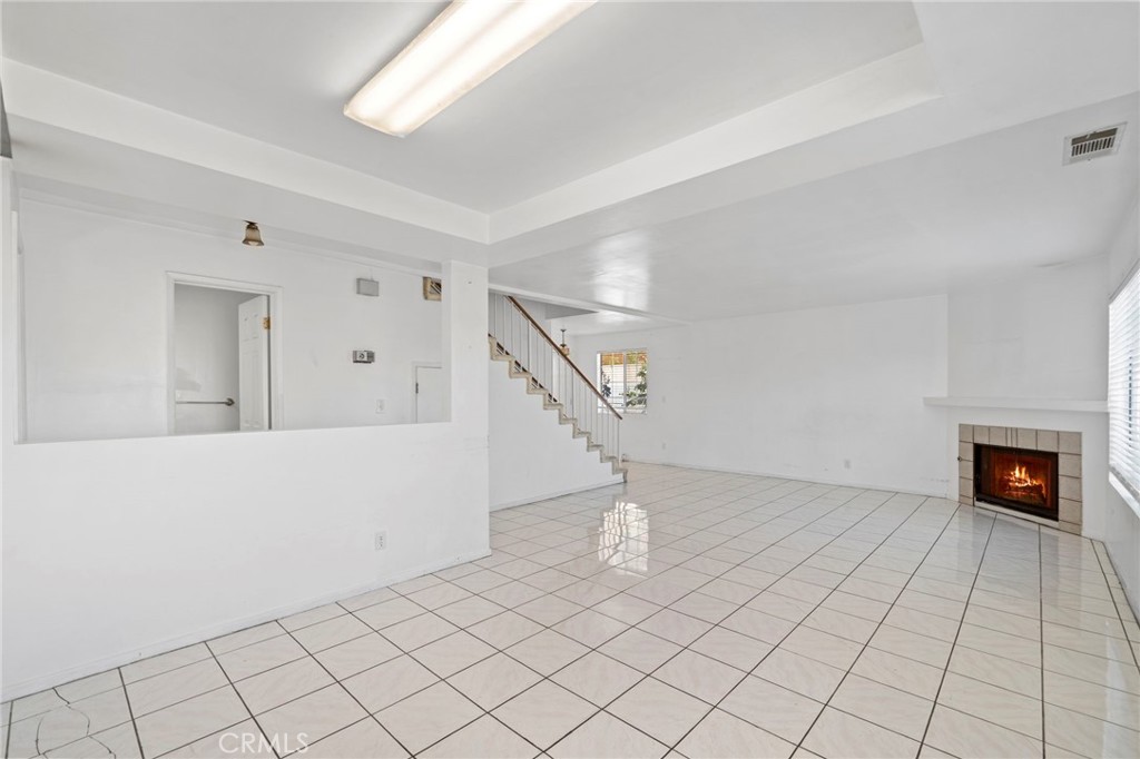 540 E 219th