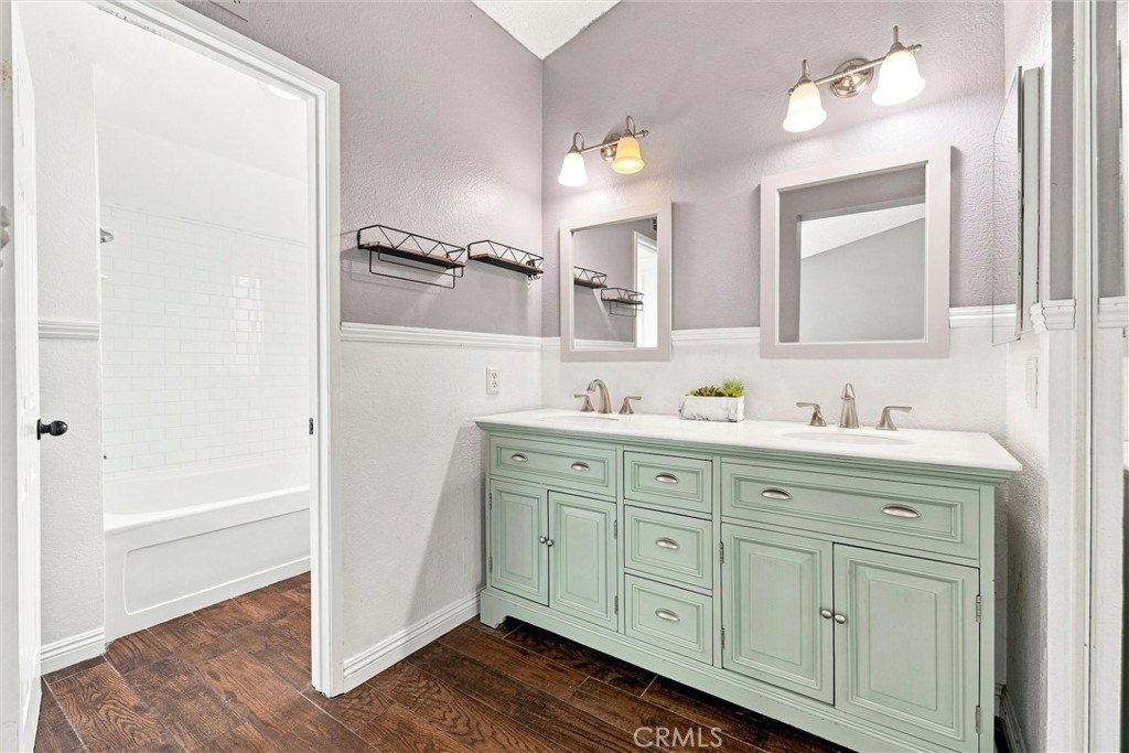 11593 Norgate
