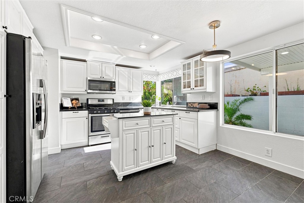 11593 Norgate
