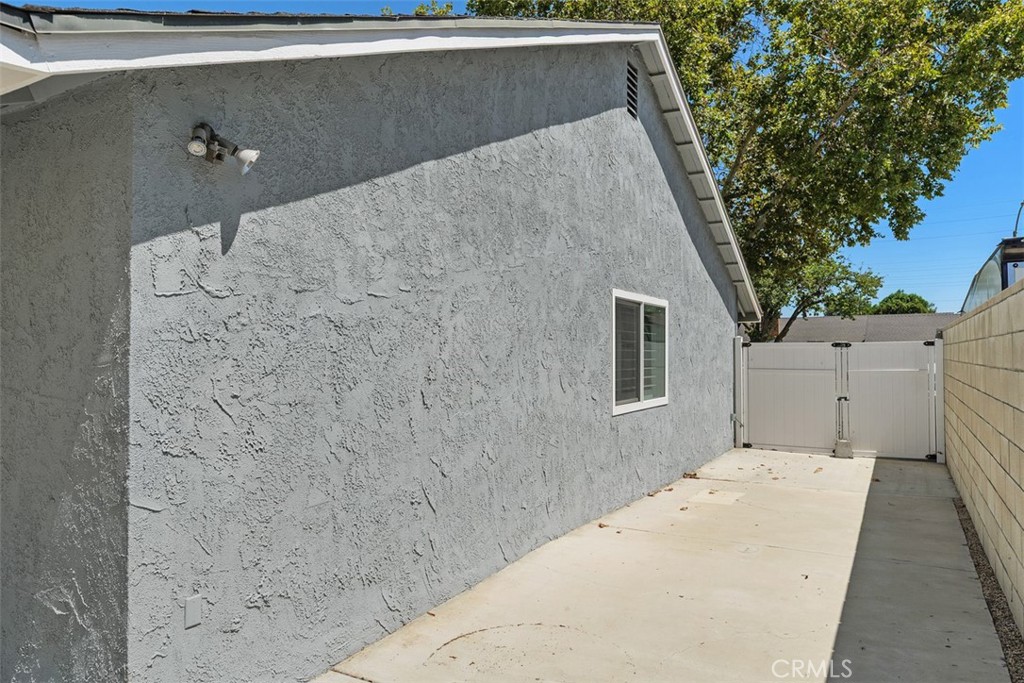 4040 Penrod Drive