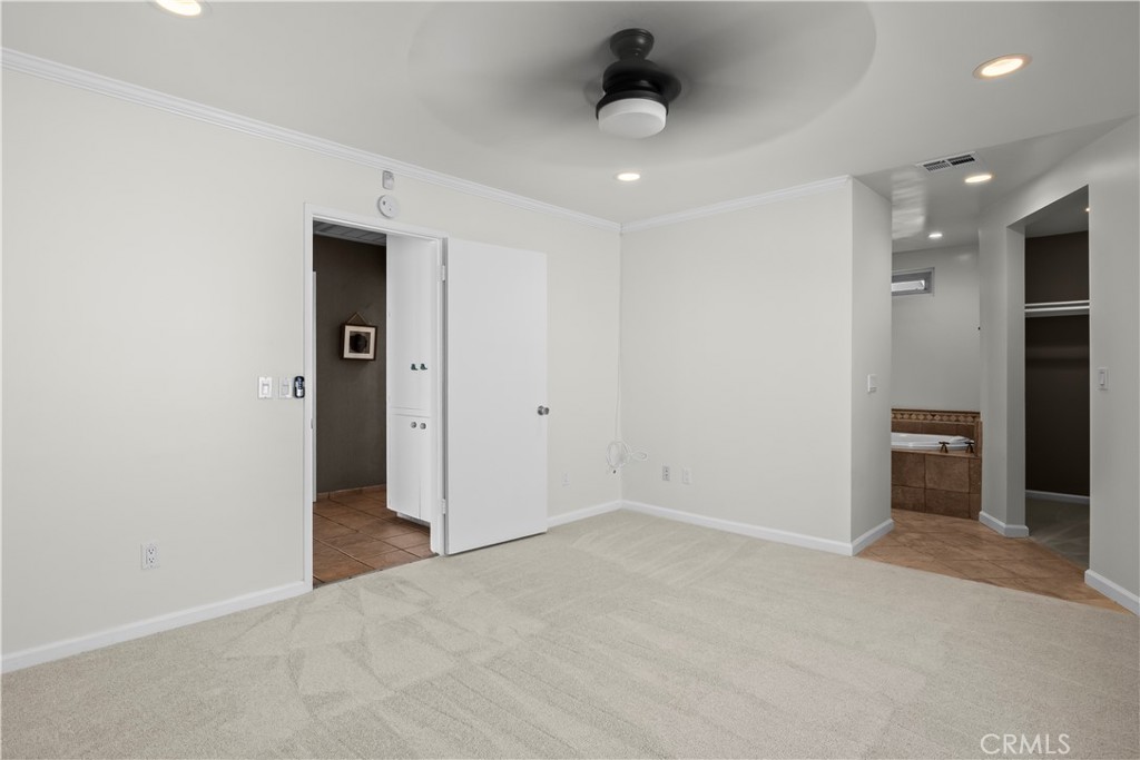 2424 University