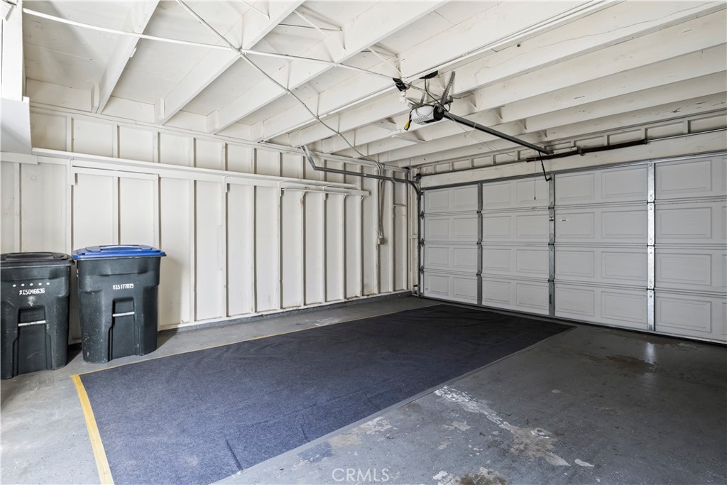 2424 University
