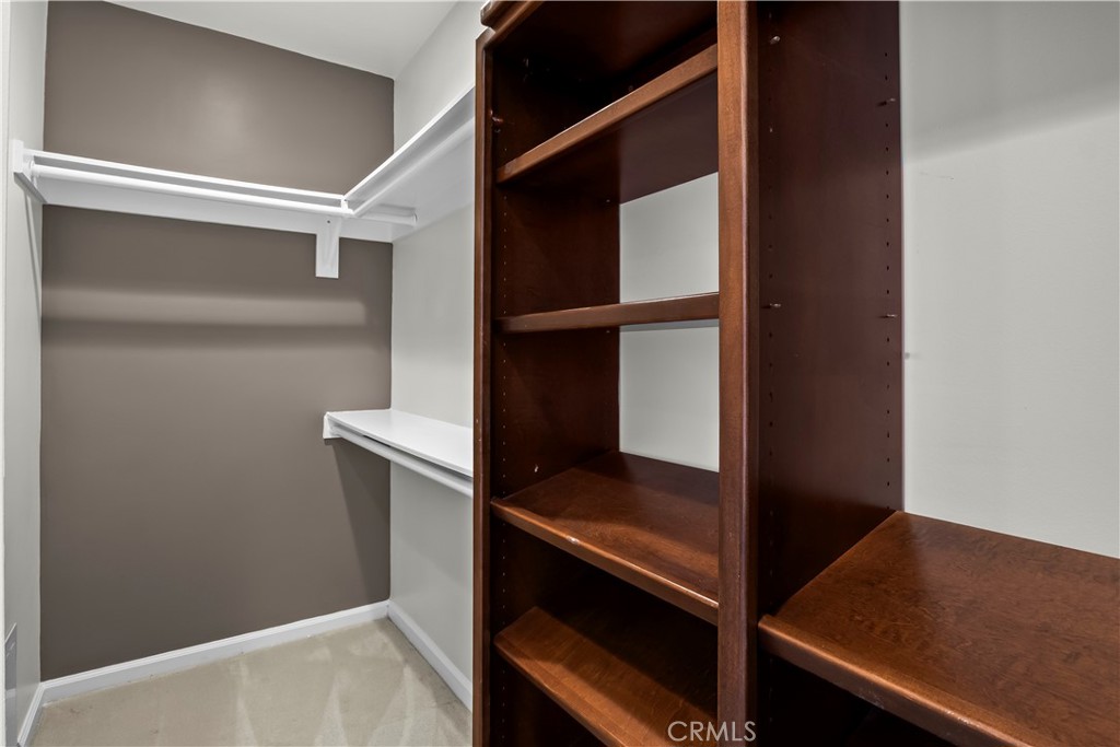 2424 University