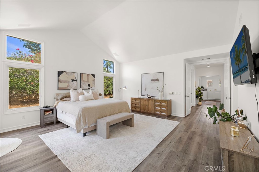 1582 White Alder
