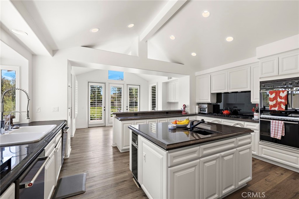 1582 White Alder