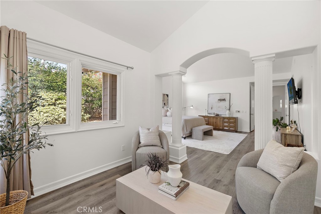 1582 White Alder