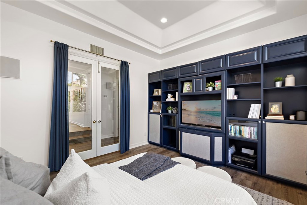 1582 White Alder