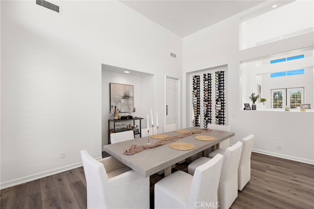 1582 White Alder