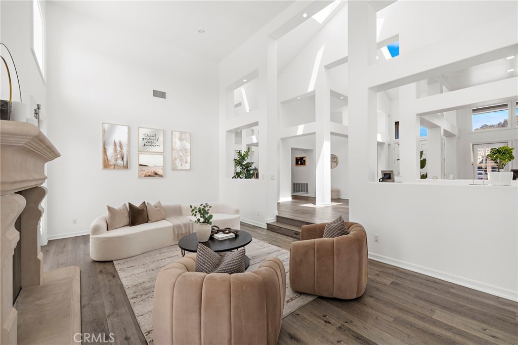 1582 White Alder