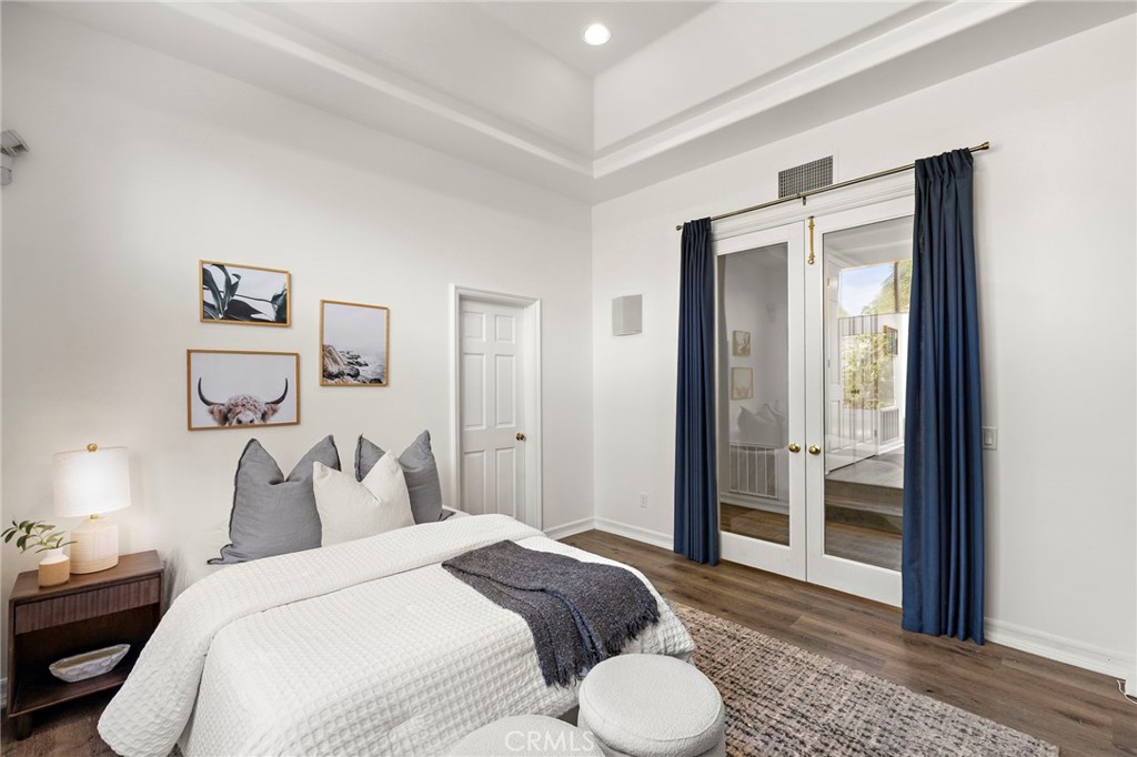 1582 White Alder